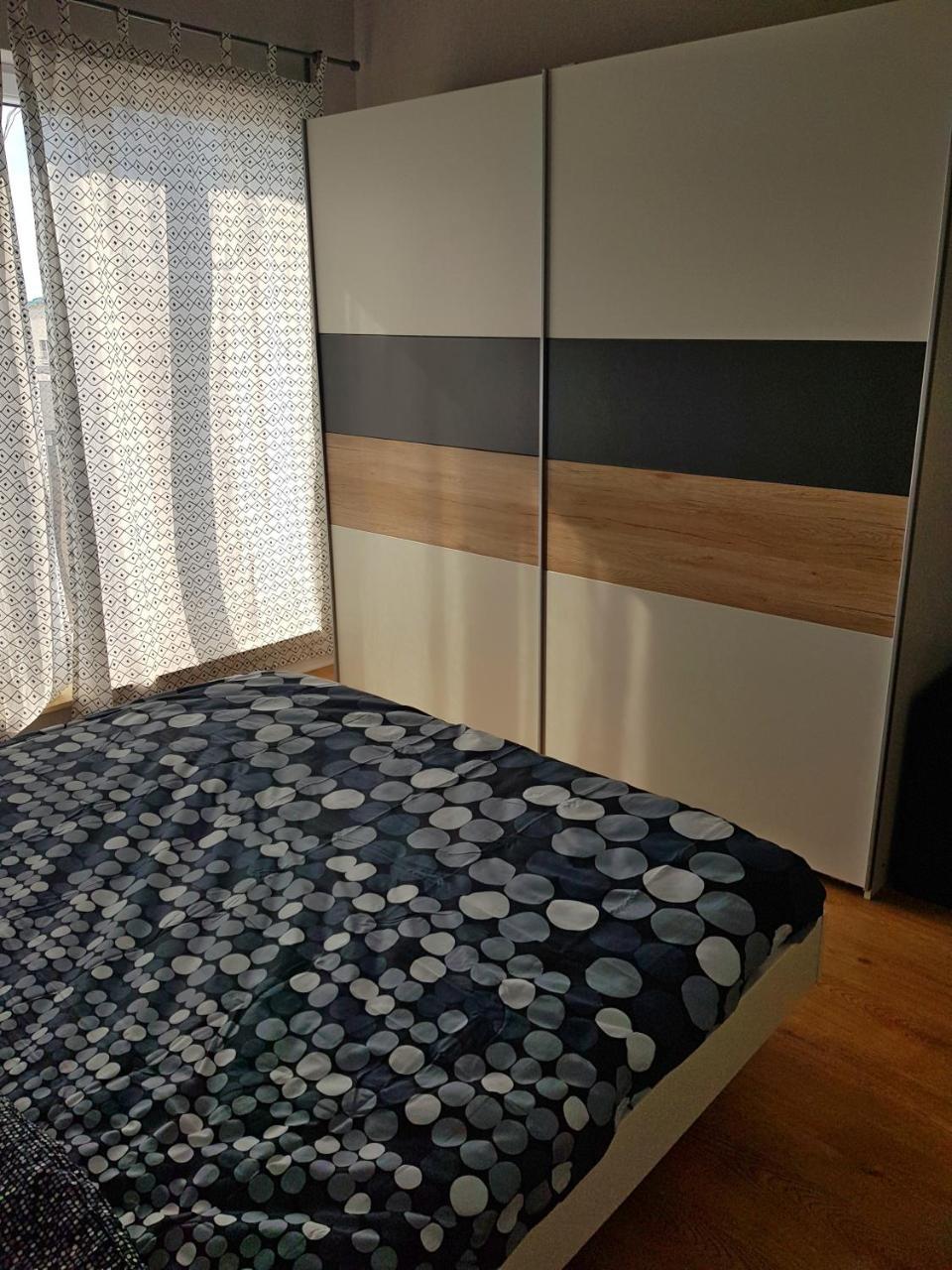 Modern Apartment With Pool In North Bucharest Cretuleasca Экстерьер фото